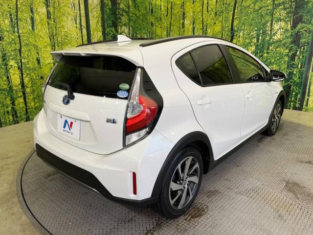 Toyota AQUA 2017-12 193094-17
