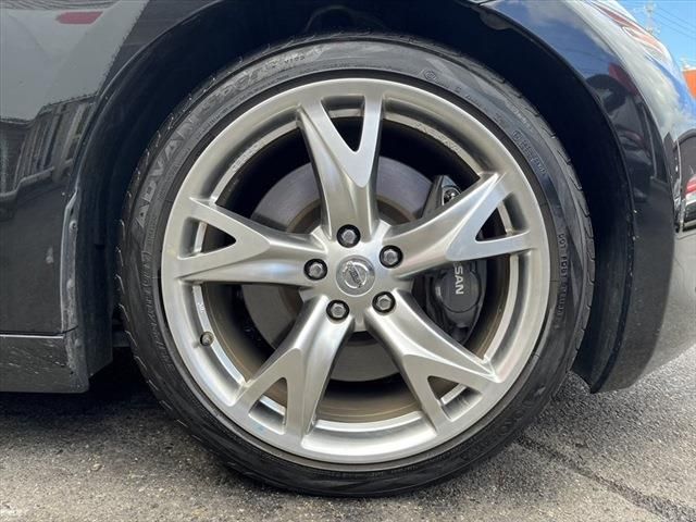Nissan FAIRLADY Z 2009-01 10962-12