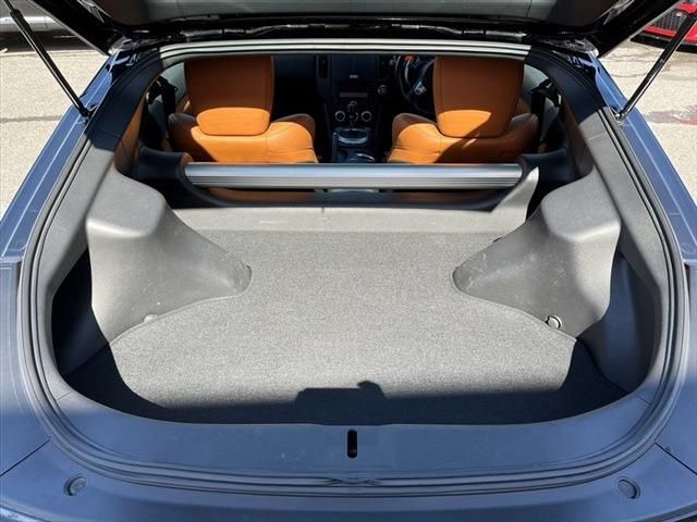 Nissan FAIRLADY Z 2009-01 10962-19