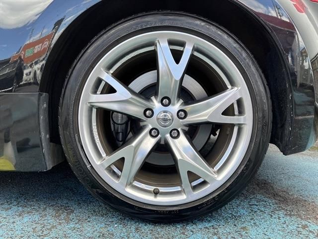 Nissan FAIRLADY Z 2009-01 10962-15