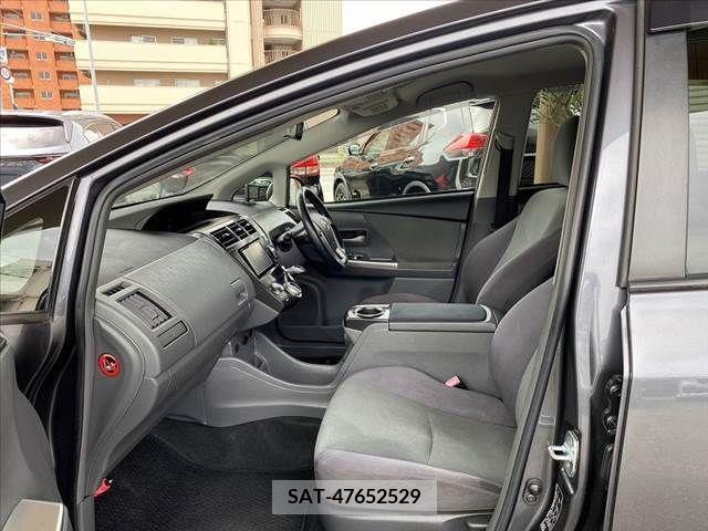 Toyota PRIUS ALPHA 2011-07 322194-13