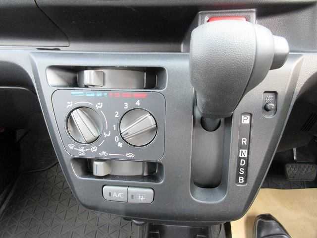 Daihatsu MIRA ES 2018-10 180425-6
