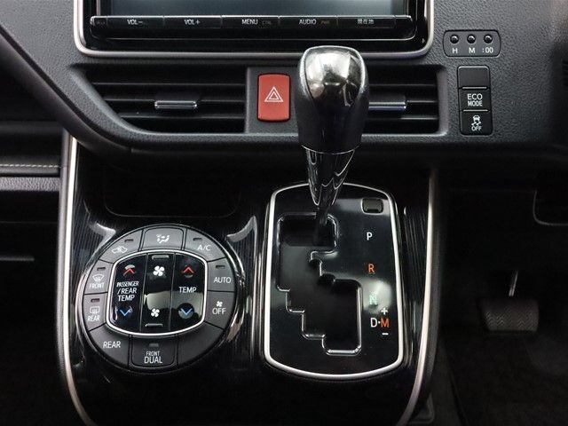 Toyota ESQUIRE 2016-11 195664-13
