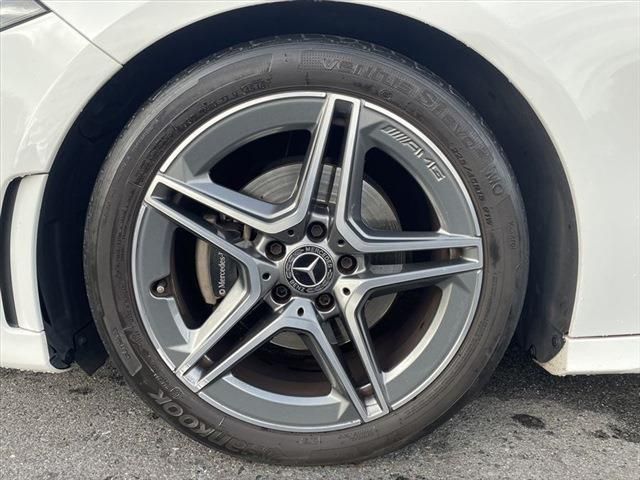 Mercedes Benz A-CLASS 2019-06 27835-14