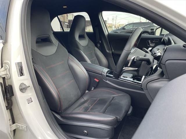 Mercedes Benz A-CLASS 2019-06 27835-17