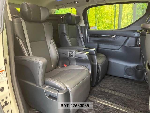 Toyota ALPHARD 2018-04 223363-8