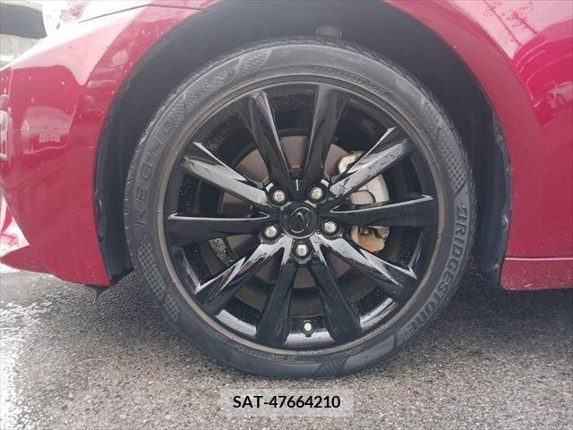Lexus IS 2013-11 334284-27