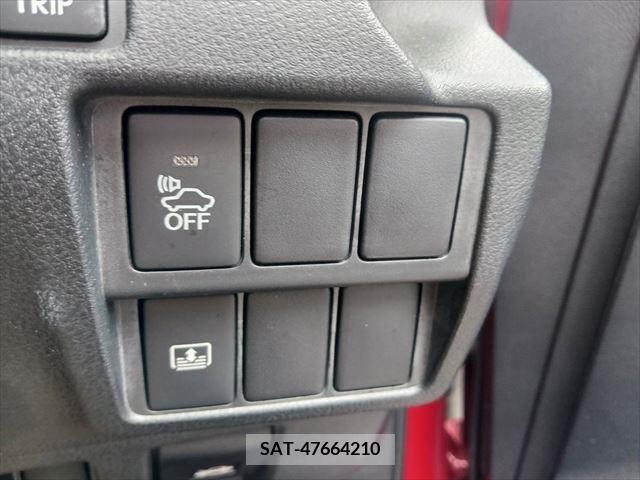 Lexus IS 2013-11 334284-5