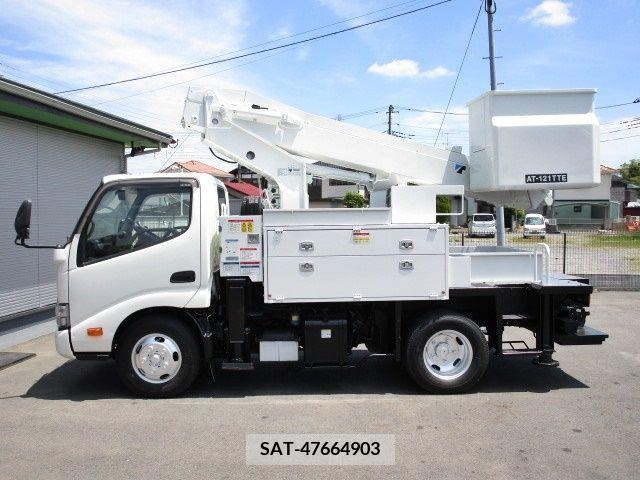 Hino DUTRO 2019-06 267739-2