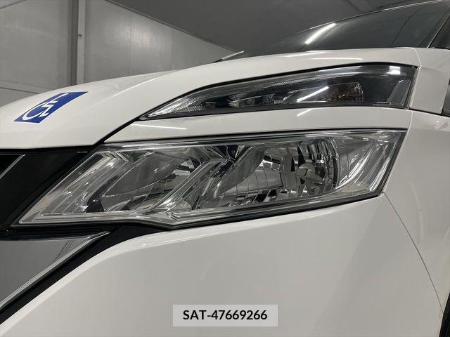 Nissan SERENA 2018-02 284093-19