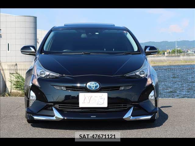 Toyota PRIUS 2015-12 393480-1