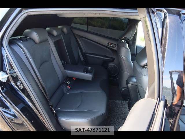 Toyota PRIUS 2015-12 393480-19