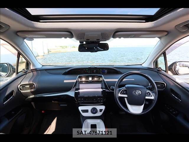 Toyota PRIUS 2015-12 393480-8
