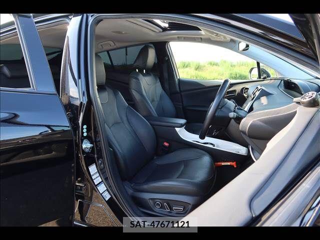 Toyota PRIUS 2015-12 393480-18