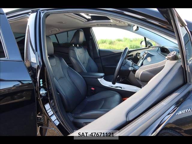 Toyota PRIUS 2015-12 393480-17