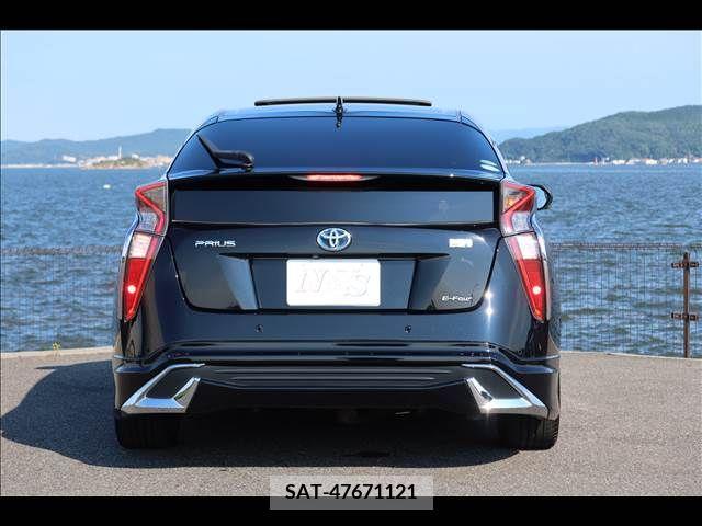 Toyota PRIUS 2015-12 393480-4