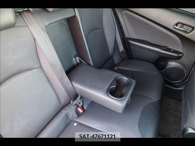 Toyota PRIUS 2015-12 393480-21