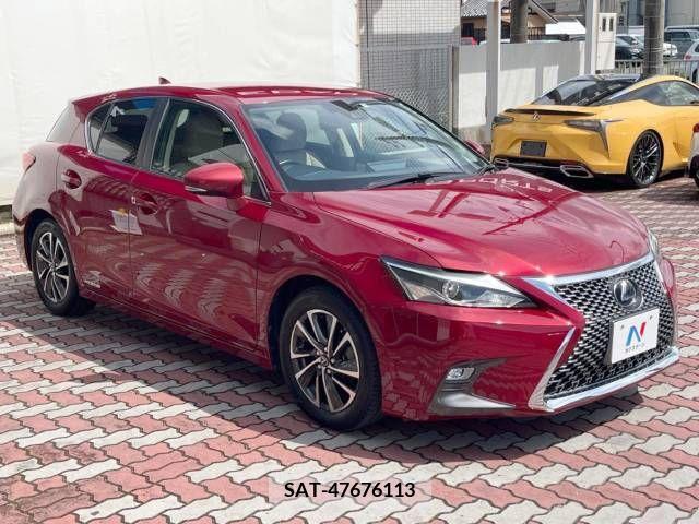 Lexus CT 2018-05 275214-16