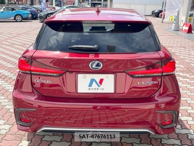 Lexus CT 2018-05 275214-15