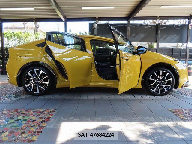 Toyota PRIUS PHV 2023-10 219080-16
