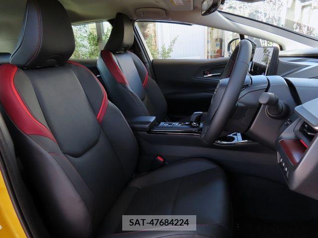 Toyota PRIUS PHV 2023-10 219080-18