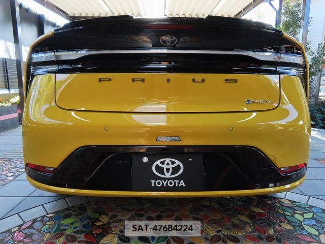 Toyota PRIUS PHV 2023-10 219080-6