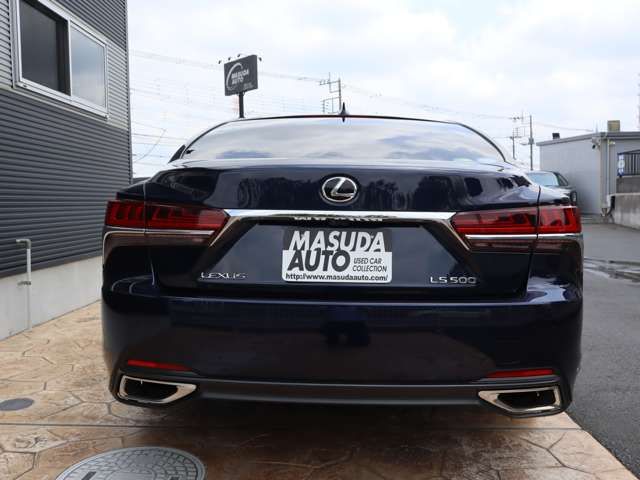 Lexus LS 2018-04 3424-5