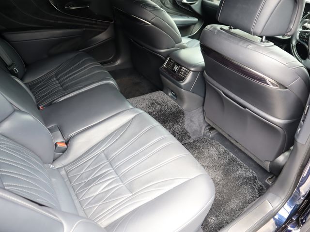 Lexus LS 2018-04 3424-10