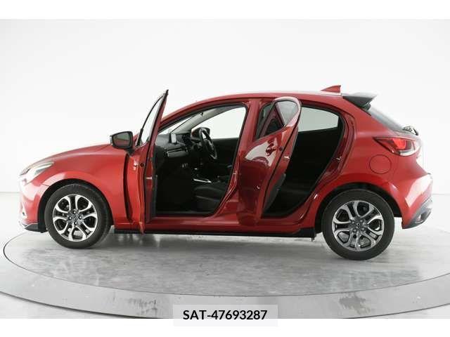 Mazda DEMIO 2017-03 373288-8