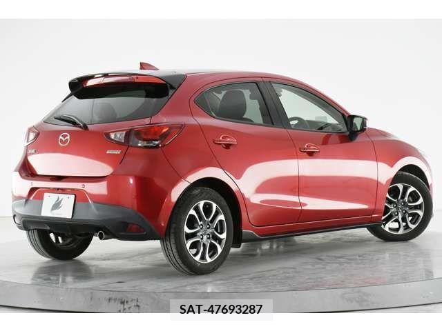 Mazda DEMIO 2017-03 373288-7