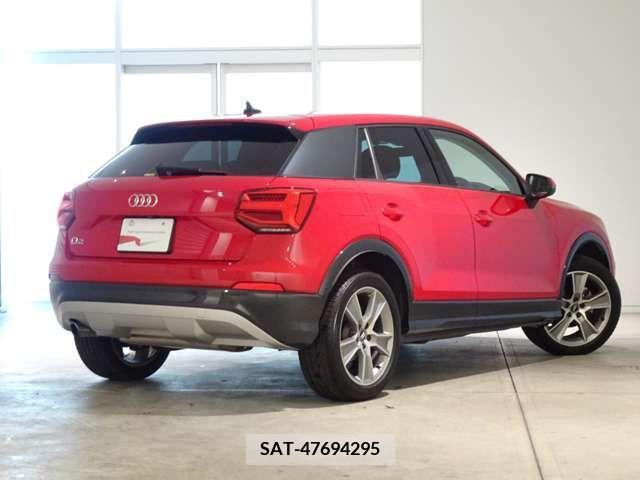 Audi Q2 2020-10 292708-1