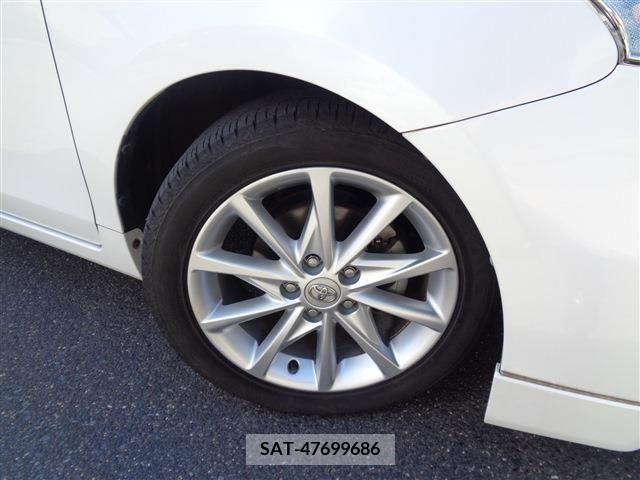 Toyota PRIUS ALPHA 2014-03 393490-4