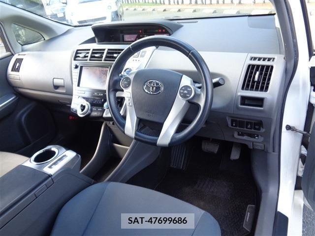 Toyota PRIUS ALPHA 2014-03 393490-21