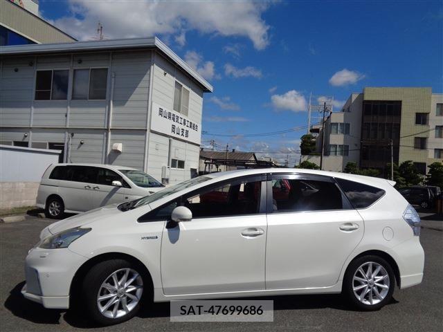 Toyota PRIUS ALPHA 2014-03 393490-10