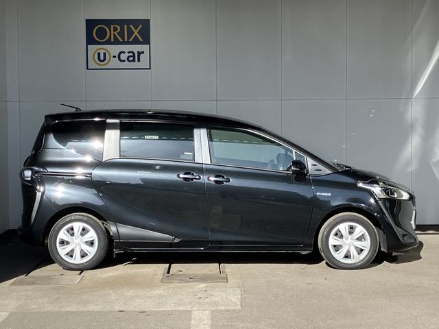 Toyota SIENTA 2019-01 180777-3