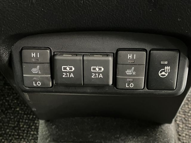 Toyota SIENTA 2019-01 180777-19