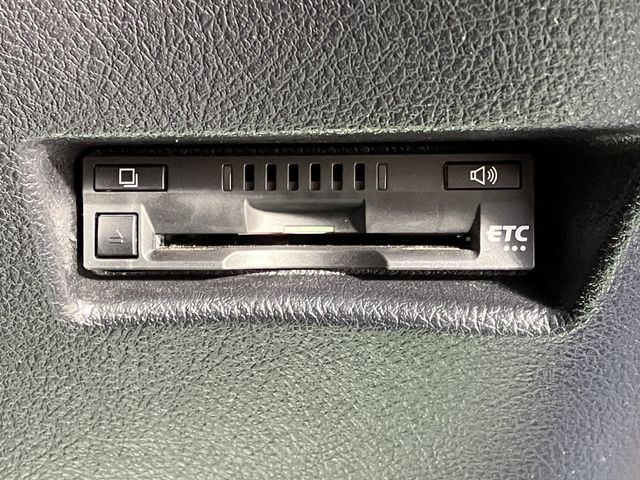 Toyota SIENTA 2019-01 180777-14