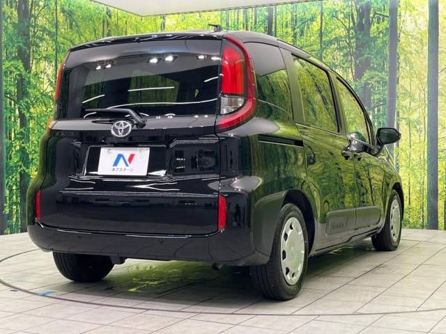 Toyota SIENTA 2023-06 13002-18