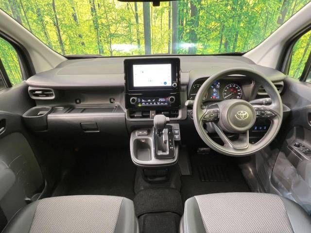 Toyota SIENTA 2023-06 13002-1