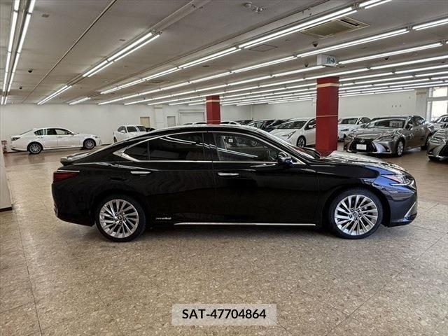 Lexus ES 2019-02 276457-3