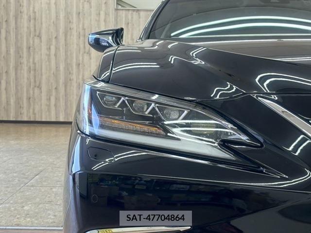 Lexus ES 2019-02 276457-9