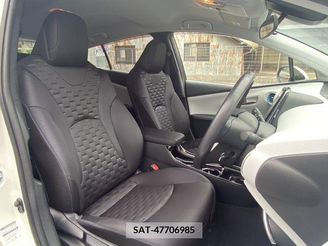 Toyota PRIUS PHV 2017-05 282532-19