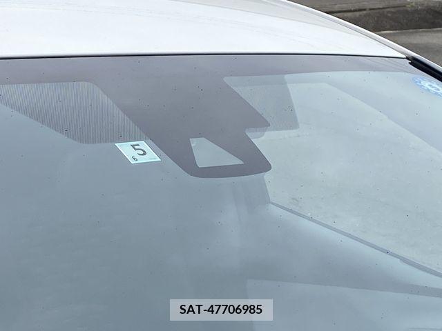 Toyota PRIUS PHV 2017-05 282532-13