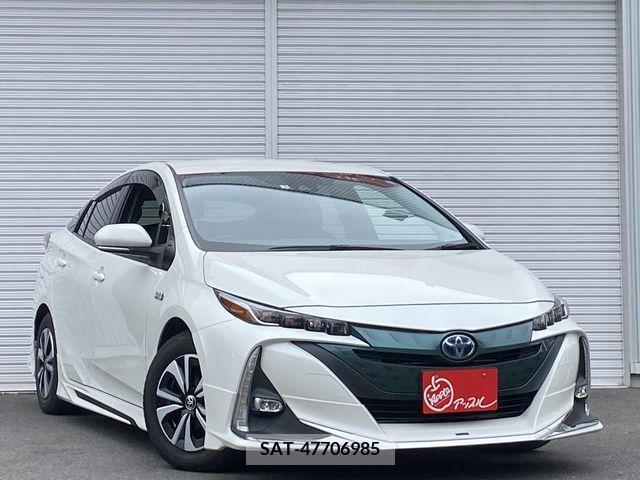 Toyota PRIUS PHV 2017-05 282532-1