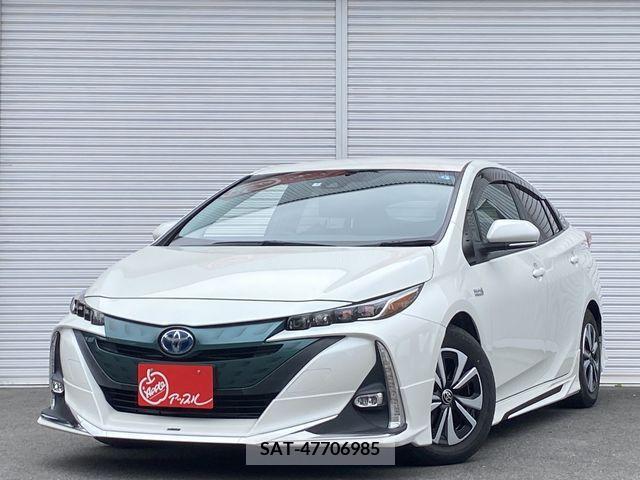 Toyota PRIUS PHV 2017-05 282532-0