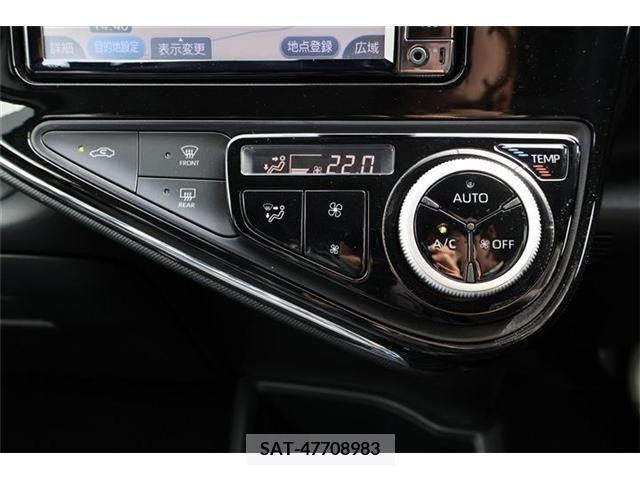 Toyota AQUA 2017-09 245005-15