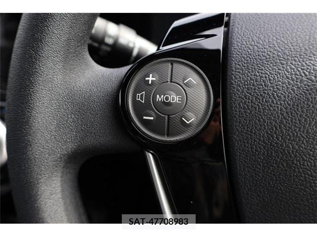 Toyota AQUA 2017-09 245005-18