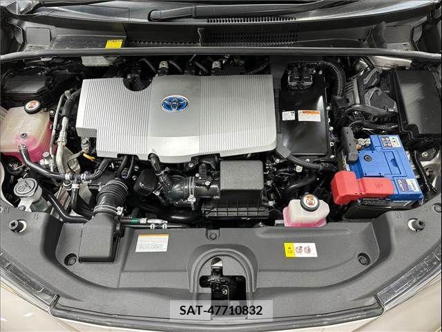 Toyota PRIUS 2016-12 281871-13