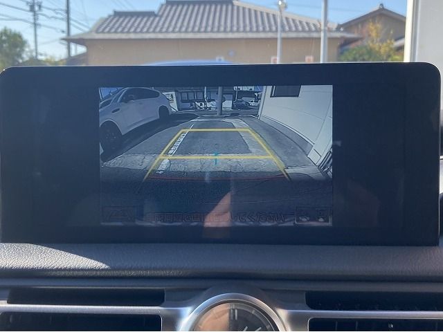 Lexus IS 2020-12 185389-10