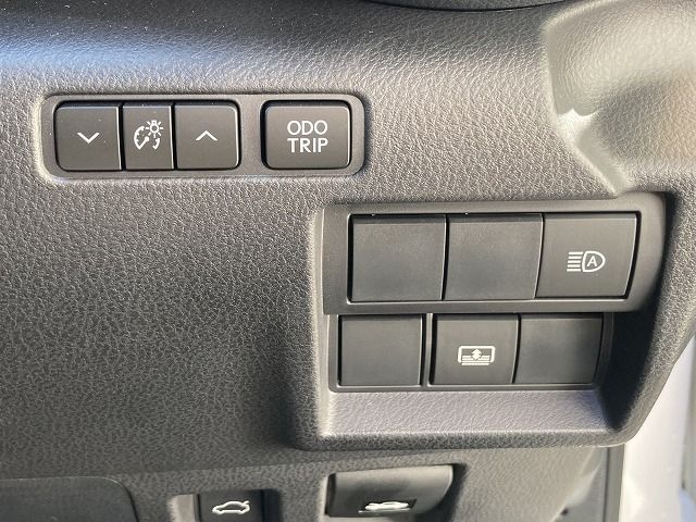 Lexus IS 2020-12 185389-18